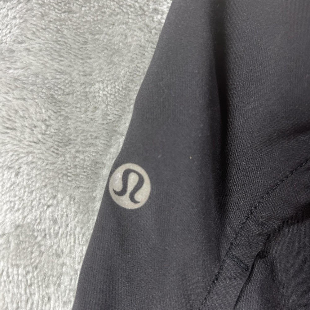 Lululemon Shorts Womens 6 Black Running Lined Zip Pocket Athletic Training - Picture 8 of 10